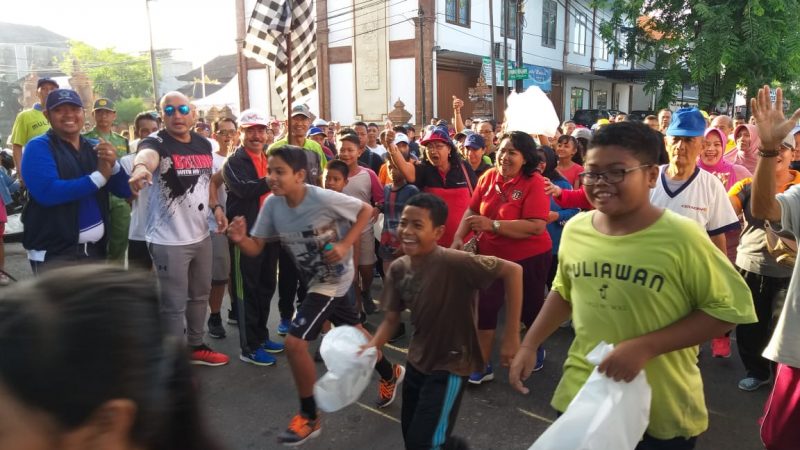 Jalan sehat Tegal Kertha sambut Hari Ibu - Berita Bali Terkini, Media Bali - Pena Bali