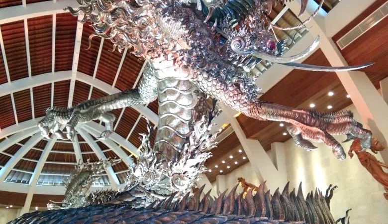 Patung Naga Sanga Amuwabhumi oleh UC Silver & Gold - Berita Bali Terkini, Media Bali - Pena Bali