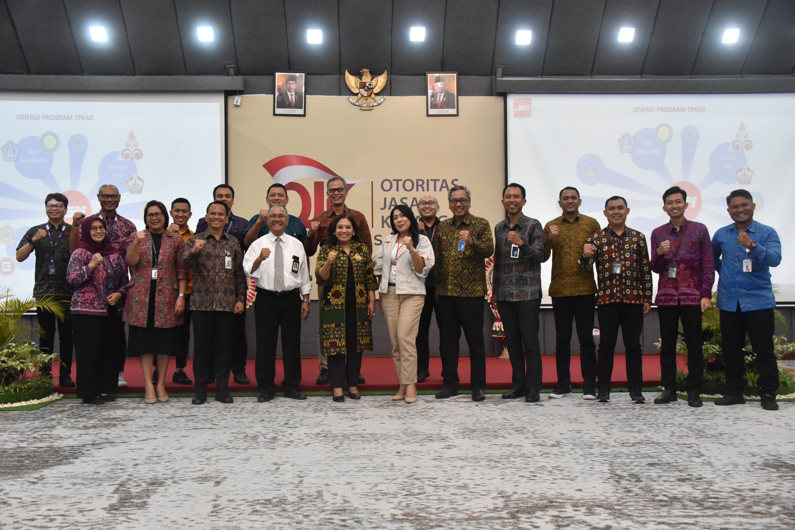 Otoritas Jasa Keuangan (OJK) Provinsi Bali melaksanakan High Level Meeting dengan pimpinan pelaku usaha jasa keuangan (PUJK).