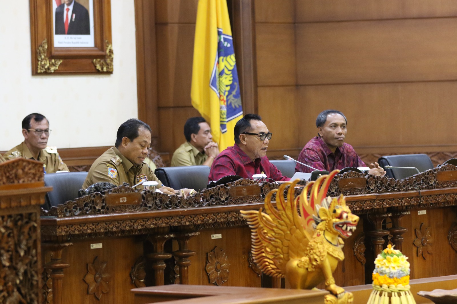 Senin (24/6/2024) DPRD Provinsi Bali menggelar Rapat Paripurna ke-12.