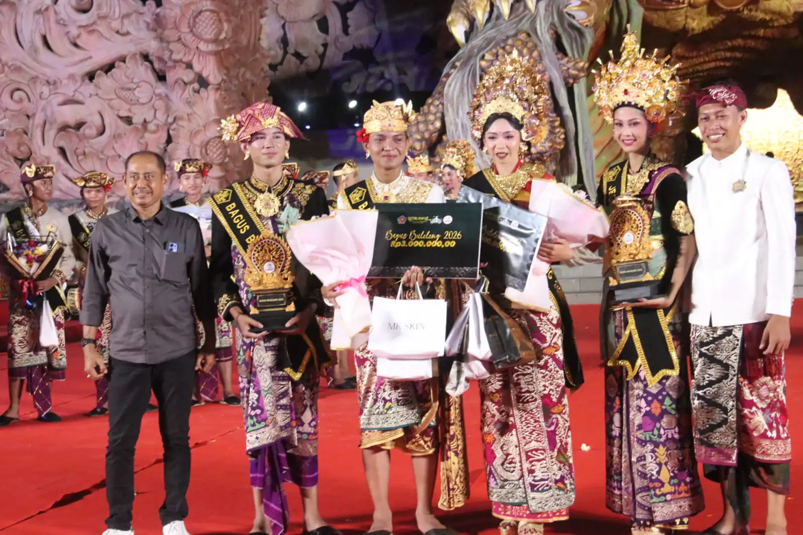 Velia Putri dan Gede Raditya Sabet Gelar Jegeg Bagus Buleleng 2026