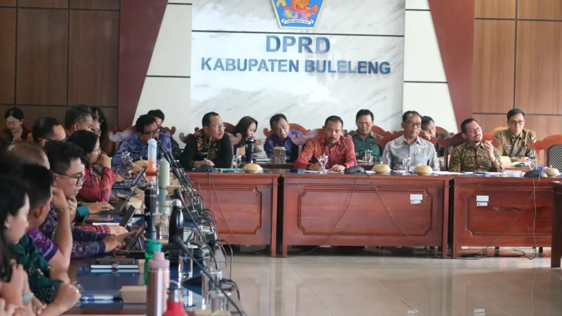 Sinkronisasi Kebijakan Fiskal, DPRD Buleleng Sepakati Lanjutan Ranperda Pajak dan Retribusi