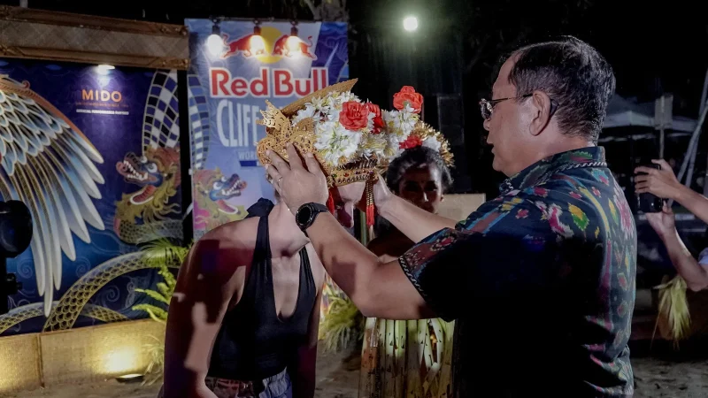 Buleleng Jadi Tuan Rumah Red Bull Cliff Diving World Series 2026, Bupati Sutjidra: Momentum Promosi Wisata Bali Utara